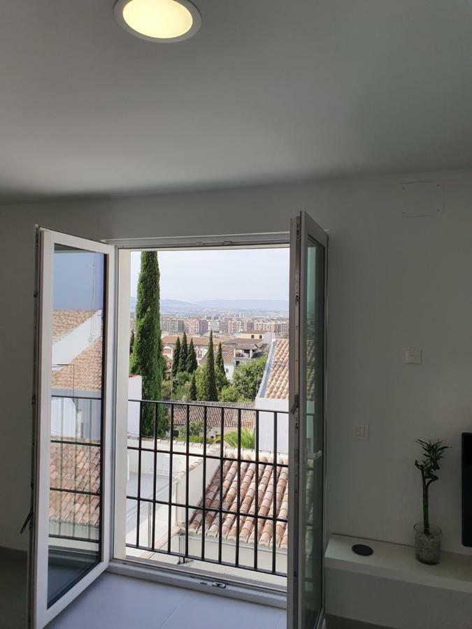 Ecosmart Apartments Granada Exterior photo